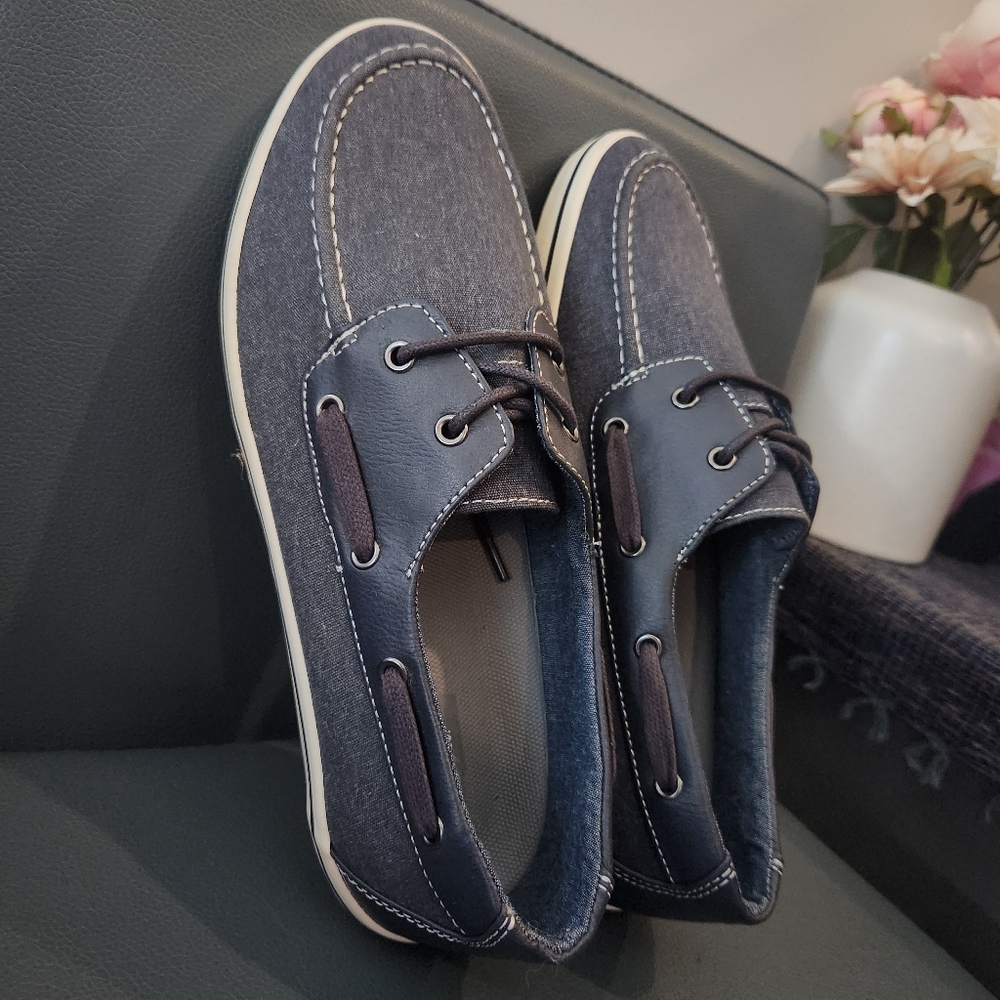 NEW Mossimo Supply Co. Navy Blue Men's Boat Shoes